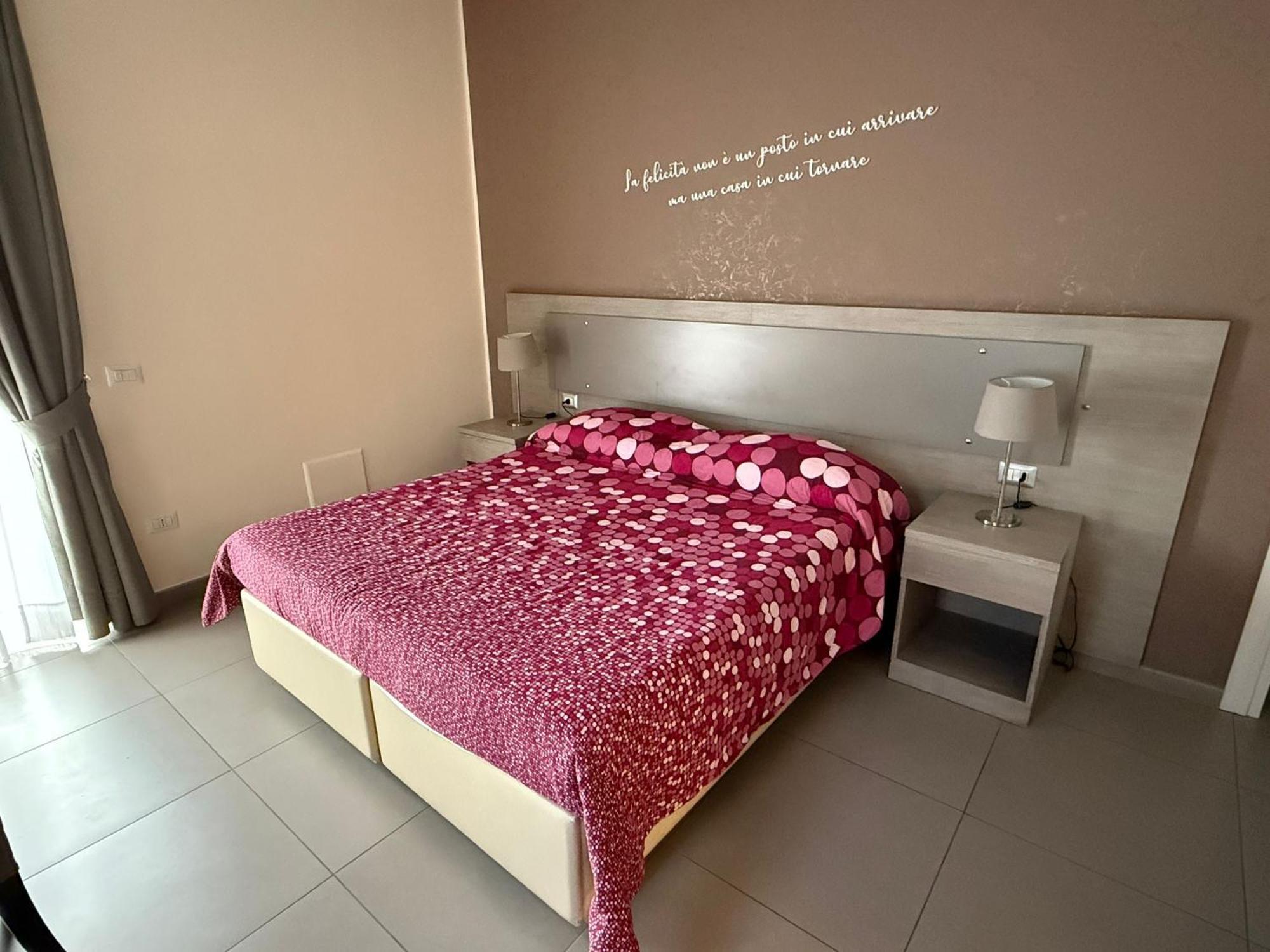 Bed And Breakfast Aereoparking Nápoly Kültér fotó